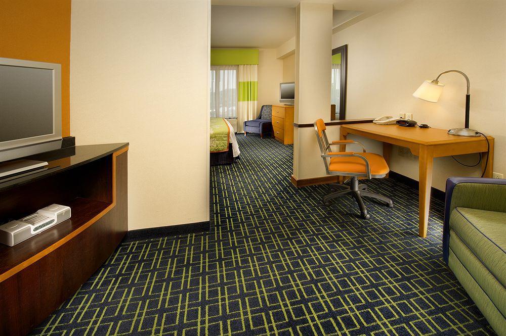 Fairfield Inn And Suites Cleveland Værelse billede
