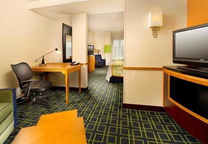 Fairfield Inn And Suites Cleveland Værelse billede